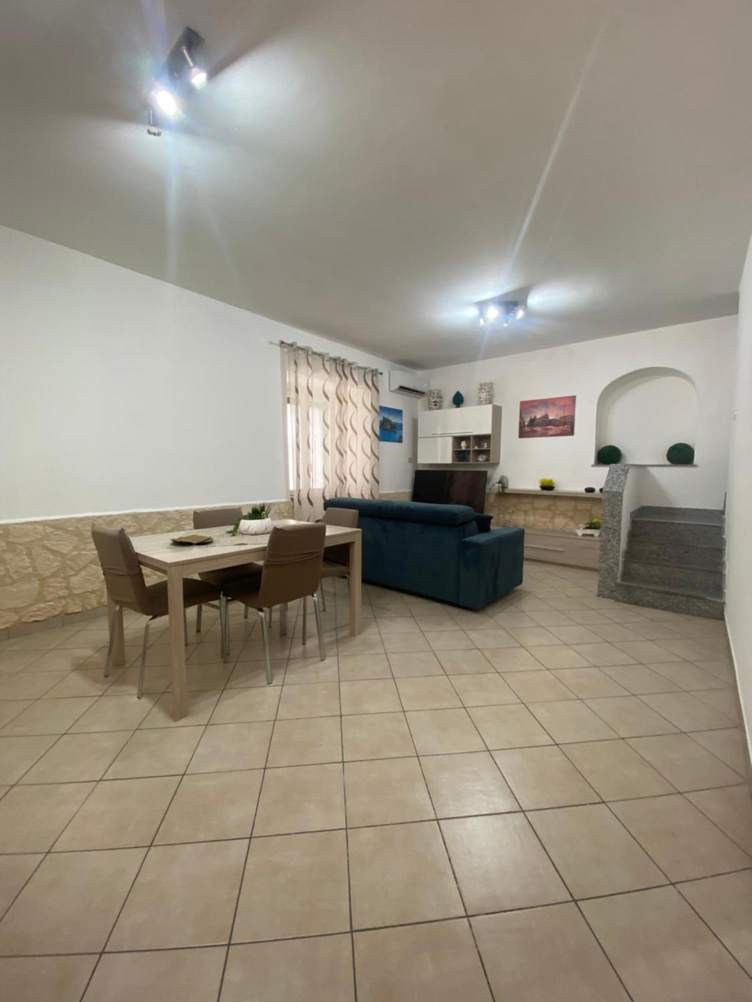 Villa La Casa Di Noah Aeroporto di Catania Fontana Rossa Esterno foto