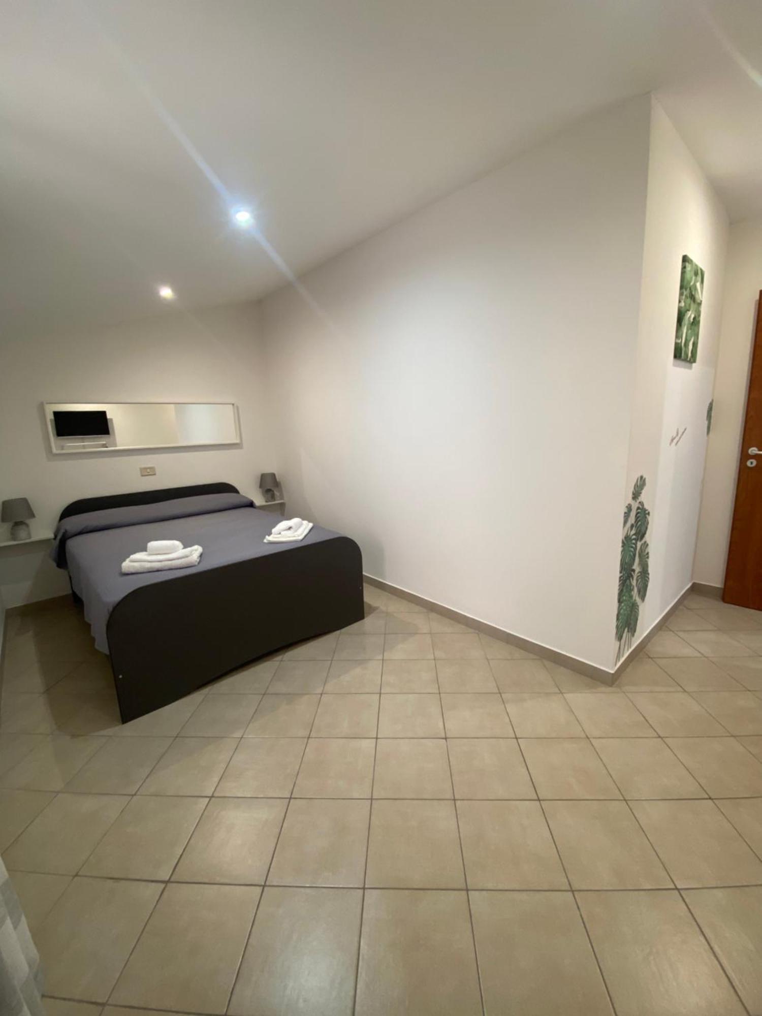 Villa La Casa Di Noah Aeroporto di Catania Fontana Rossa Esterno foto